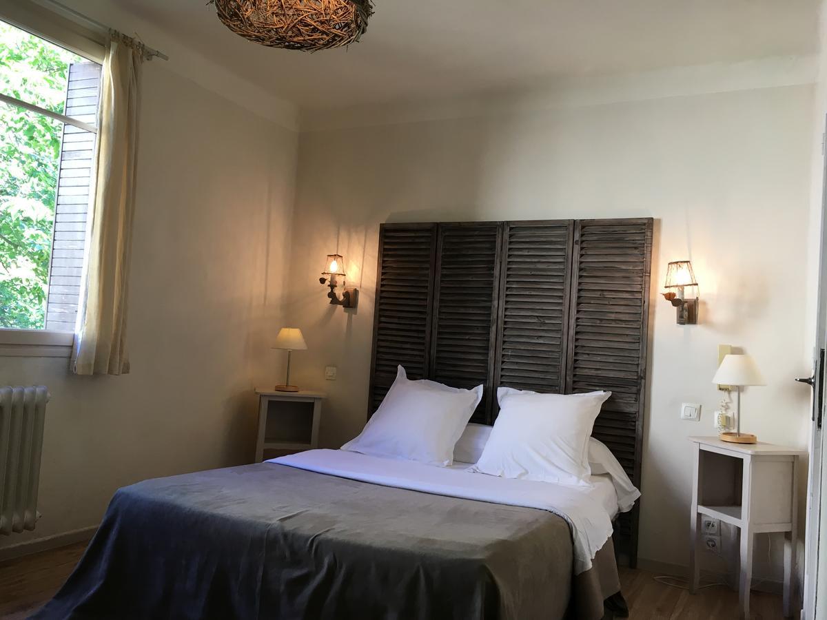 La Mirabelle-Casteil Country House Guest House Bagian luar foto