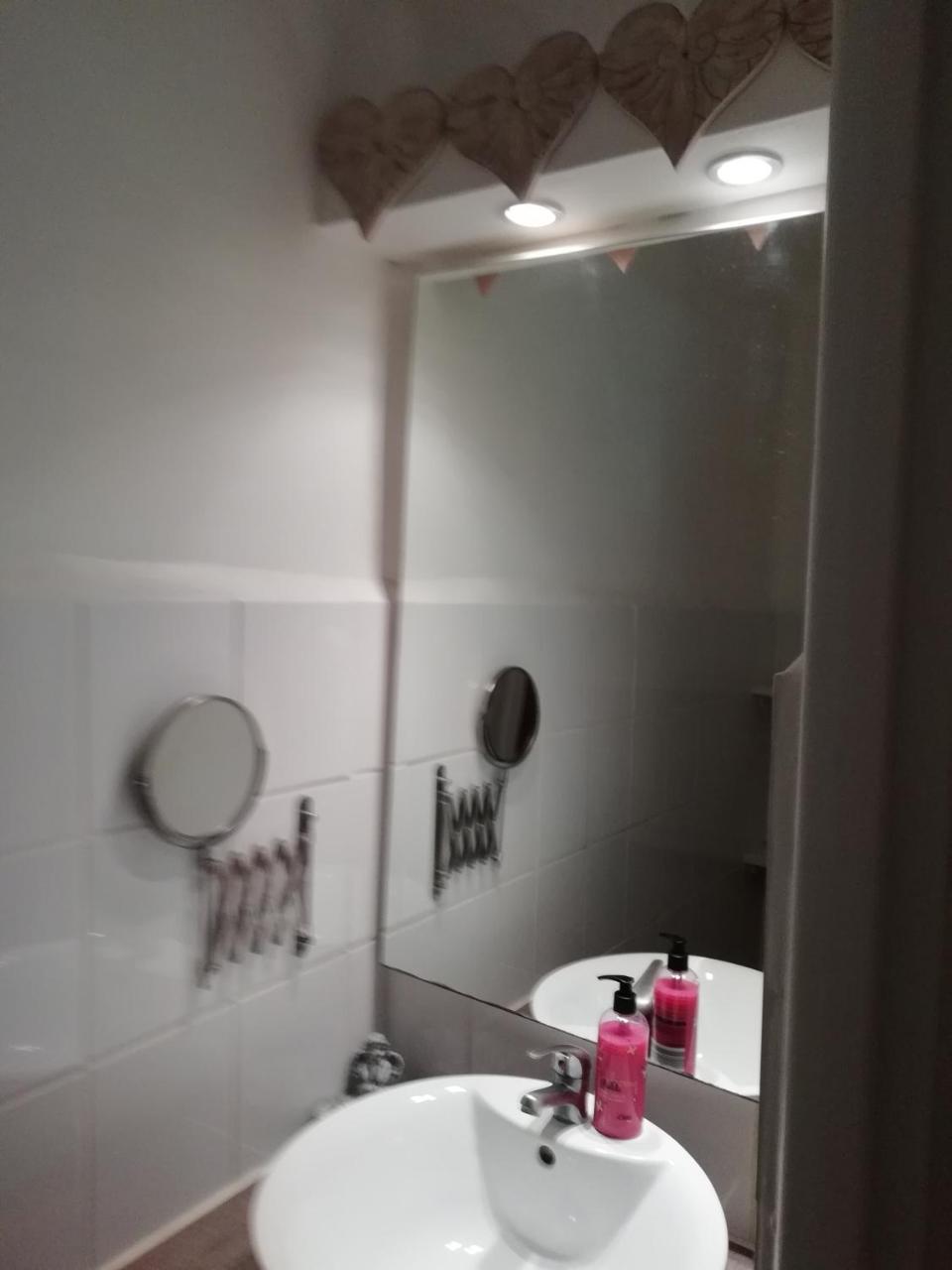 La Mirabelle-Casteil Country House Guest House Bagian luar foto
