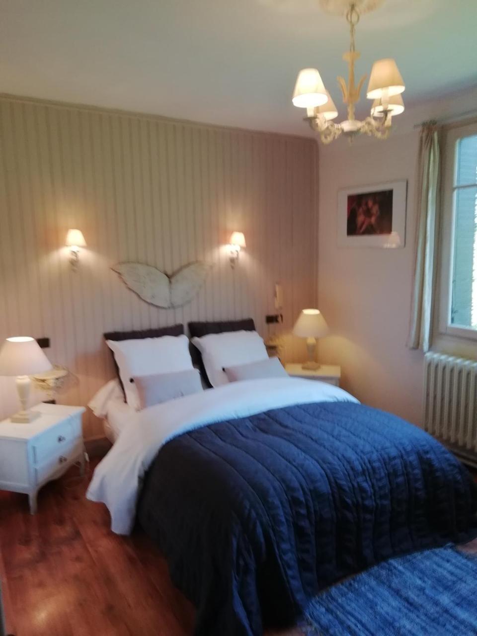 La Mirabelle-Casteil Country House Guest House Bagian luar foto